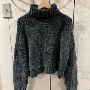 POL Dark Green Chunky Knit Turtleneck Sweater